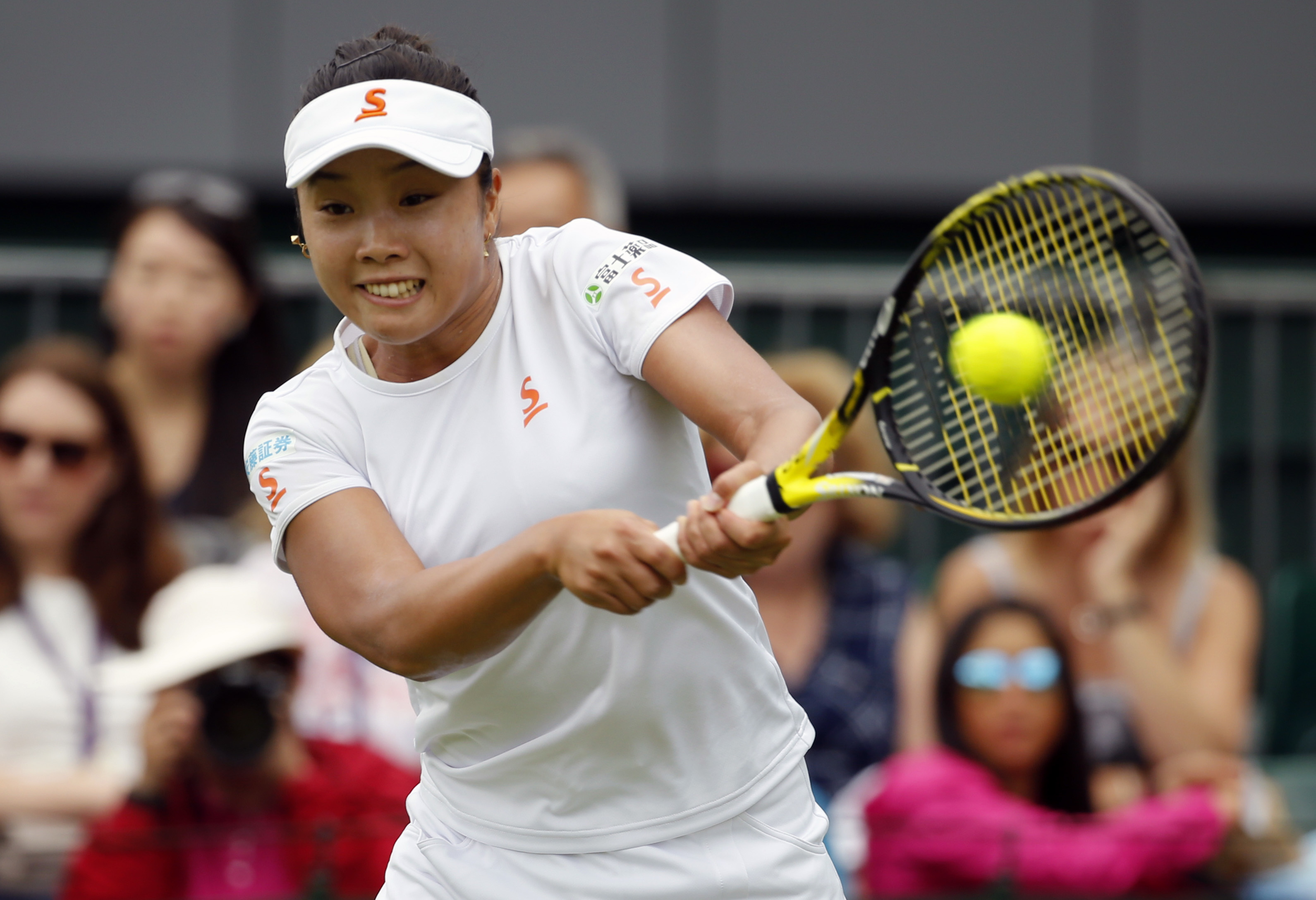 به‌ وێنه‌...پاڵه‌وانییه‌تییه‌ سپییه‌كه‌ی تێنس ده‌ستی پێكرد